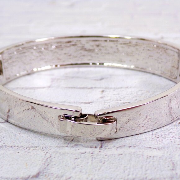 Light blue crystal bangle bracelet, expands open, pave aqua blue crystals - Picture 6 of 11